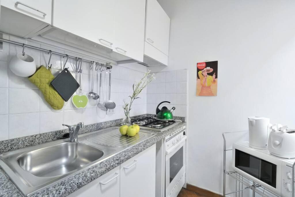 Flat In Trastevere - Rome Villa Buitenkant foto